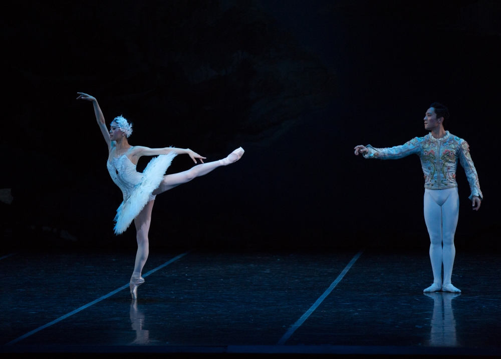 Misa Kuranaga and Jeffrey Cirio.  A duet with the white swan and Prince Siegfried.  Photos by Rosalie O'Connor